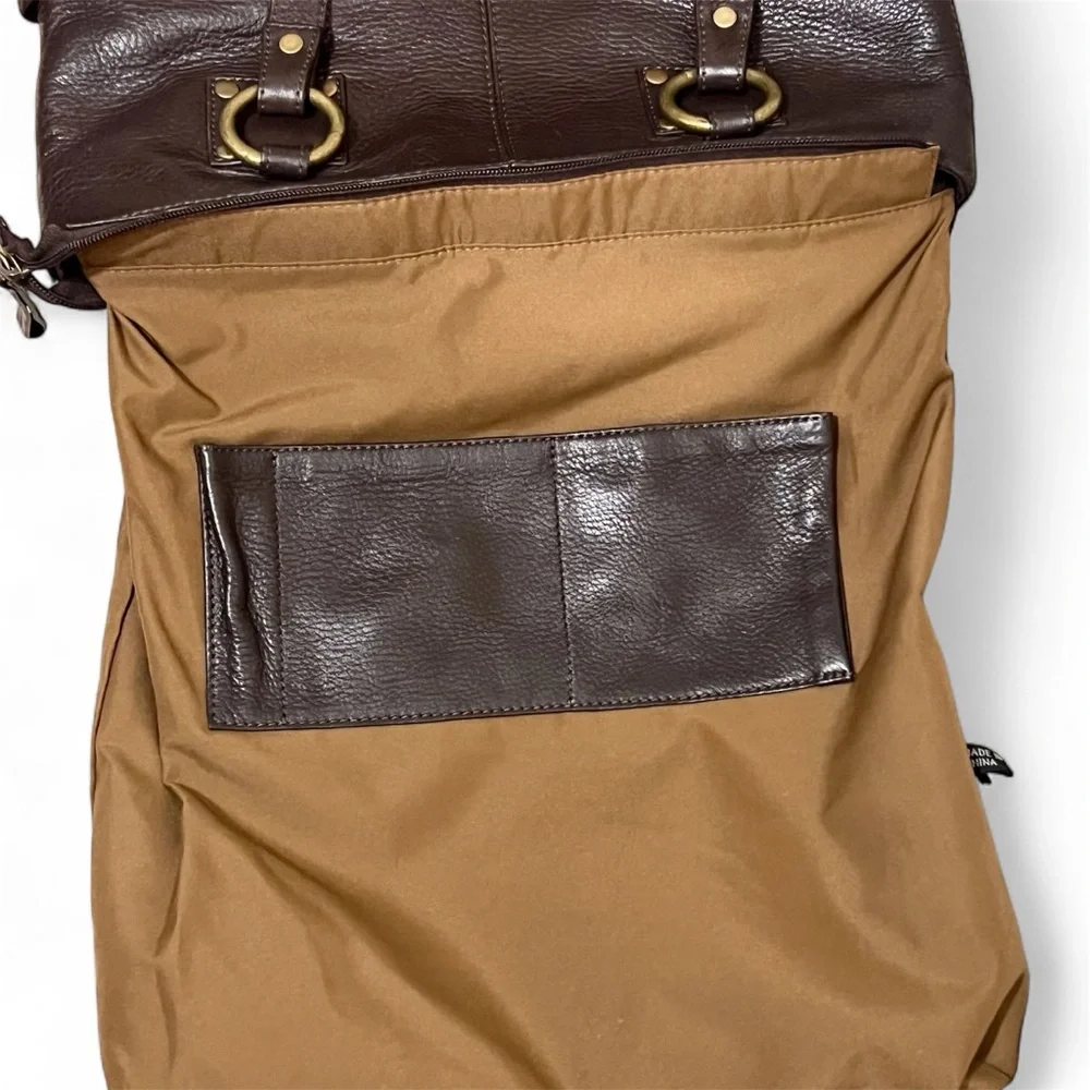 Hobo International Brown Leather Purse tote bag with brass hardware - Picture 8 of 13
